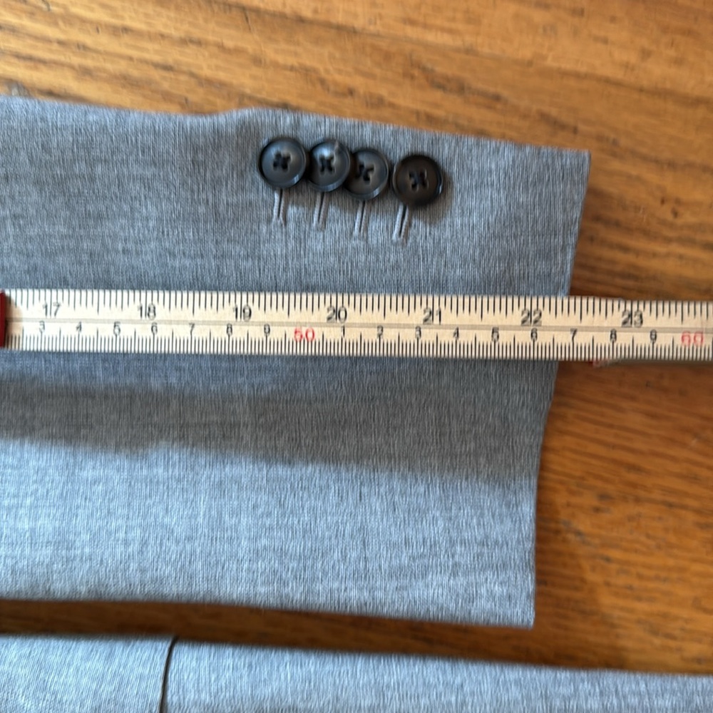 $499 Suitsupply Lazio 100% Wool VBC light Gray Suit jacket Blazer 36S *As-is* - Picture 17 of 17